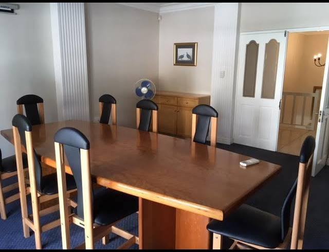 16M² OFFICE TO LET IN WESTLAKE